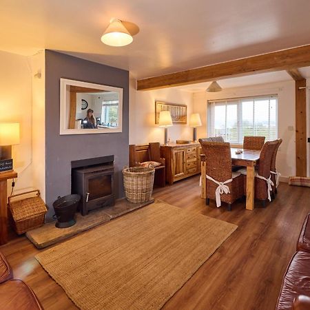 Beach View Cottage Isle of Gigha ภายนอก รูปภาพ